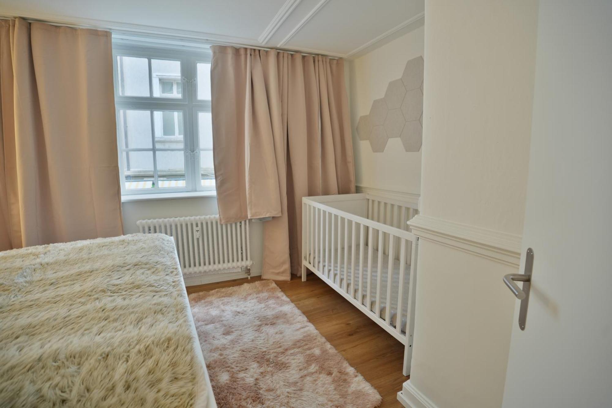 Cozy City Center, 4 Bedroom- 120Sq, 5Min Walk To Main Station Basel Dış mekan fotoğraf